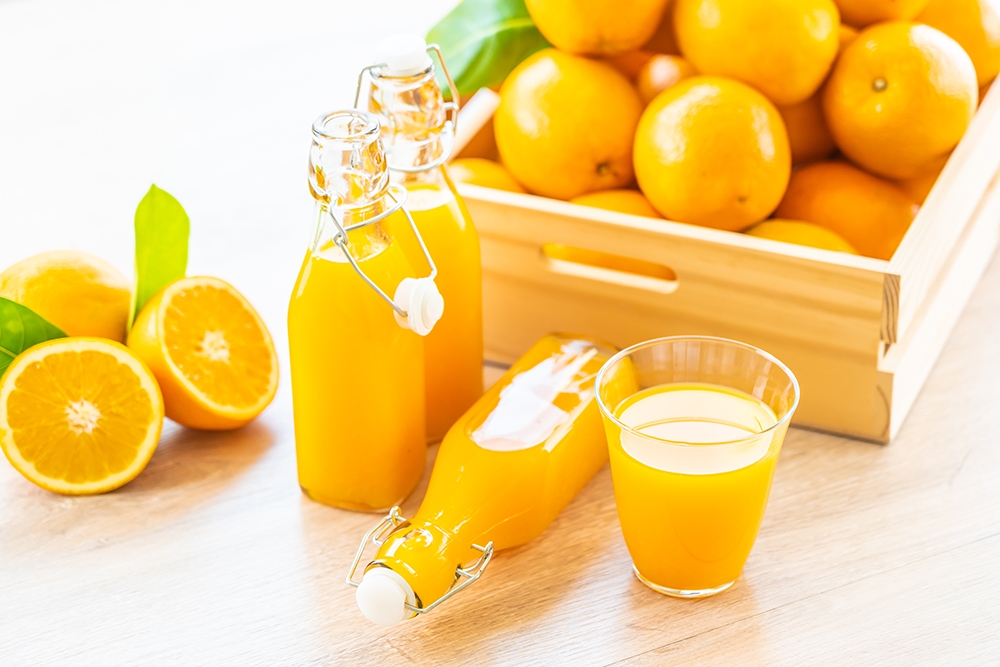 La vitamina C del zumo de naranja natural
