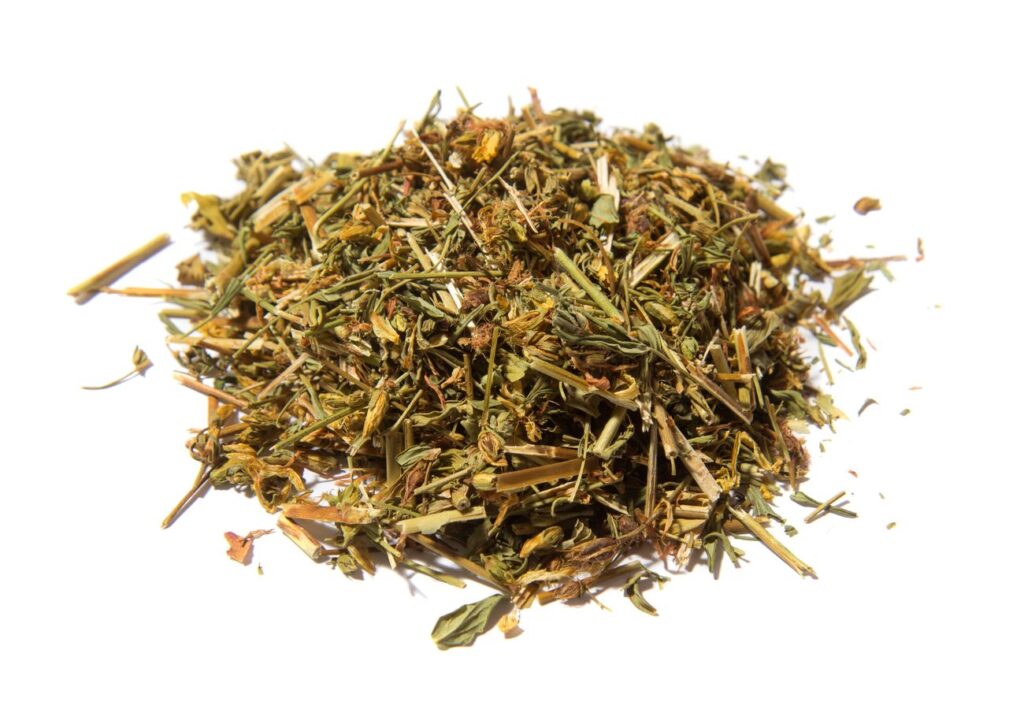 Hierba de hipérico seca (Hypericum perforatum), ingrediente principal de Balantium Hipermonium Retard