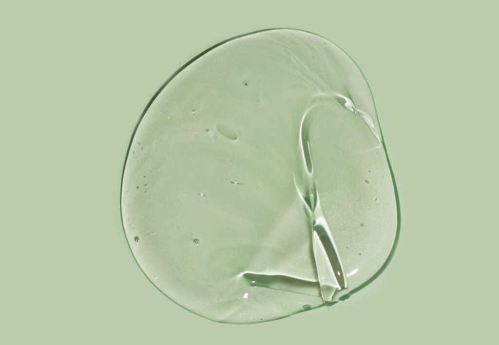 Gota de gel de Aloe Vera natural y transparente
